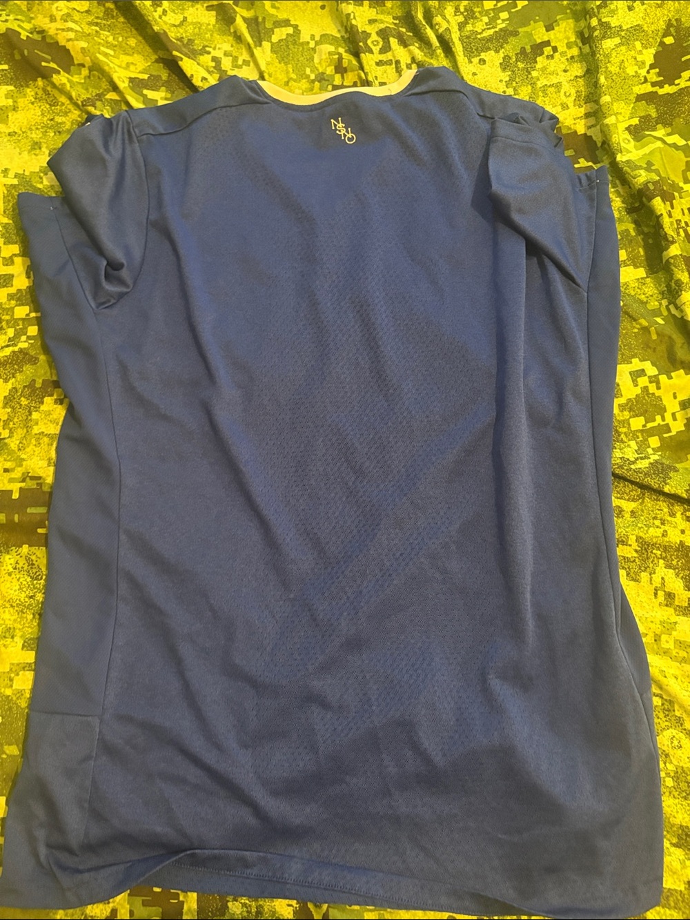 Umbro Everton England Soccer Jersey - Picture 6 of 6